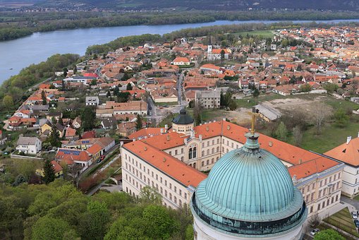 Day Trips To Esztergom