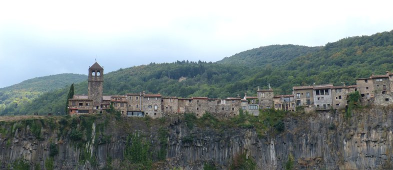 Take A Drive To La Garrotxa