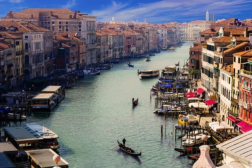 Ride A Vaporetto Through The Grand Canal